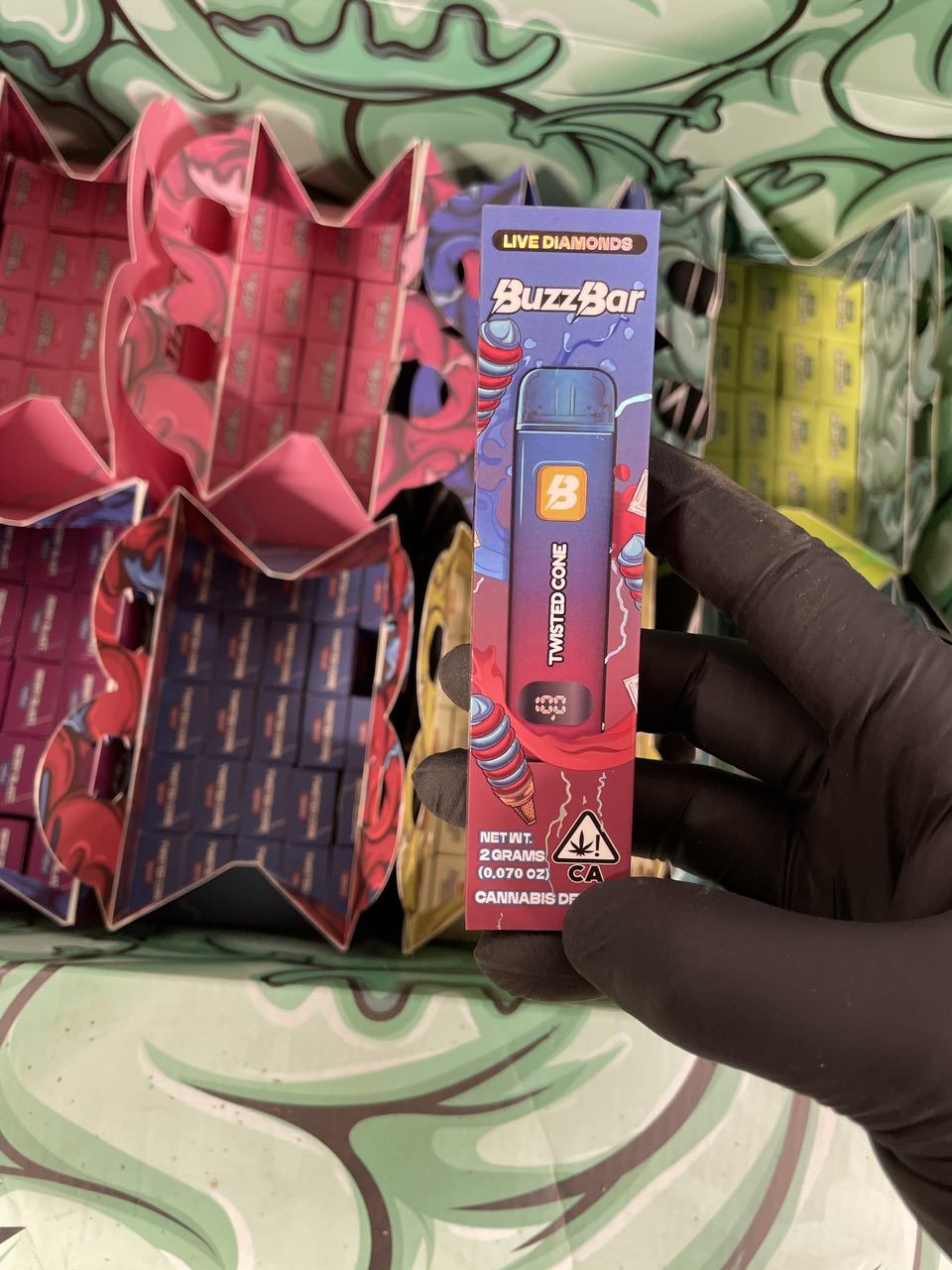 Buzz bar 2g liquid diamond disposable — Carts available in Los Angeles