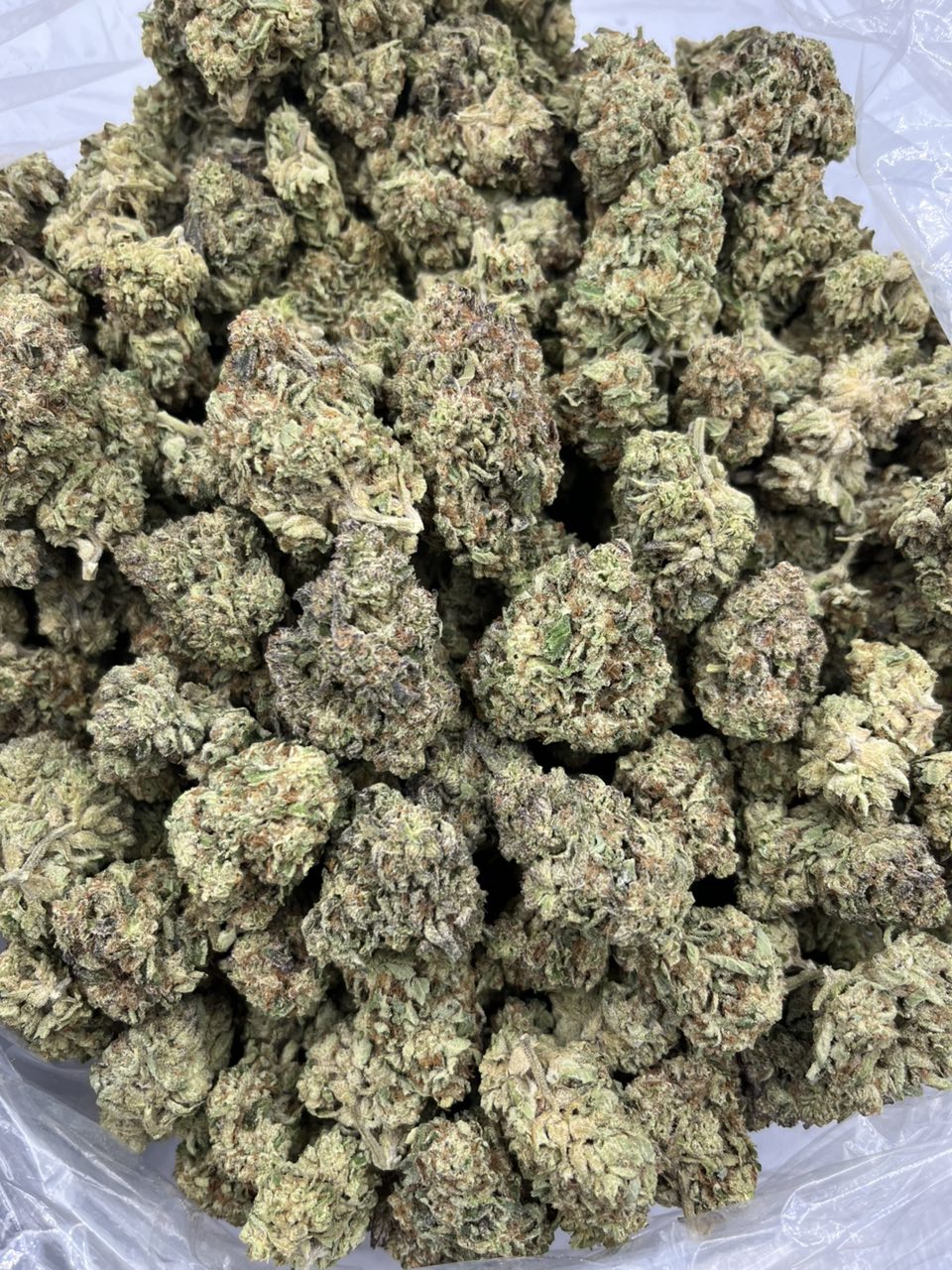 Pineapple Pie 🥧 — Hybrid available in Los Angeles