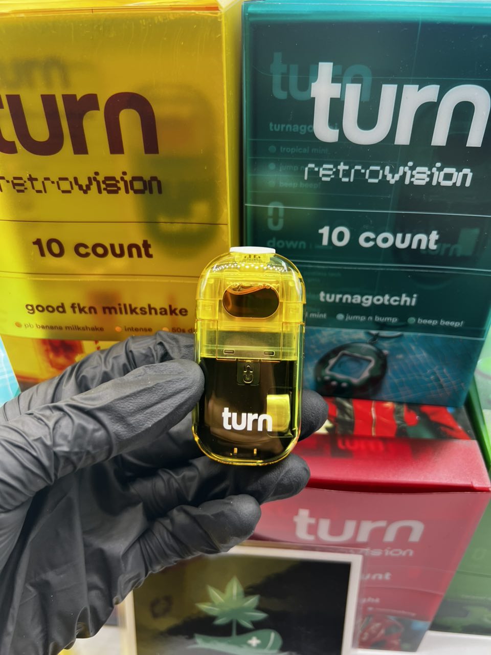 Turn Retrovision 2G Disposable ๐ โ Carts available in Los Angeles